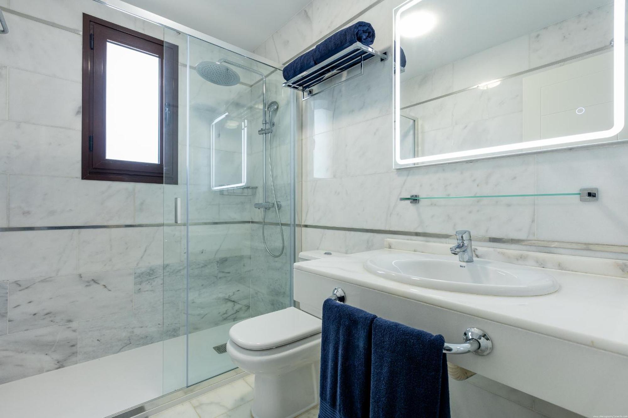 Villa With 4 Bedrooms And Private Heated Pool San Miguel de Abona Ngoại thất bức ảnh